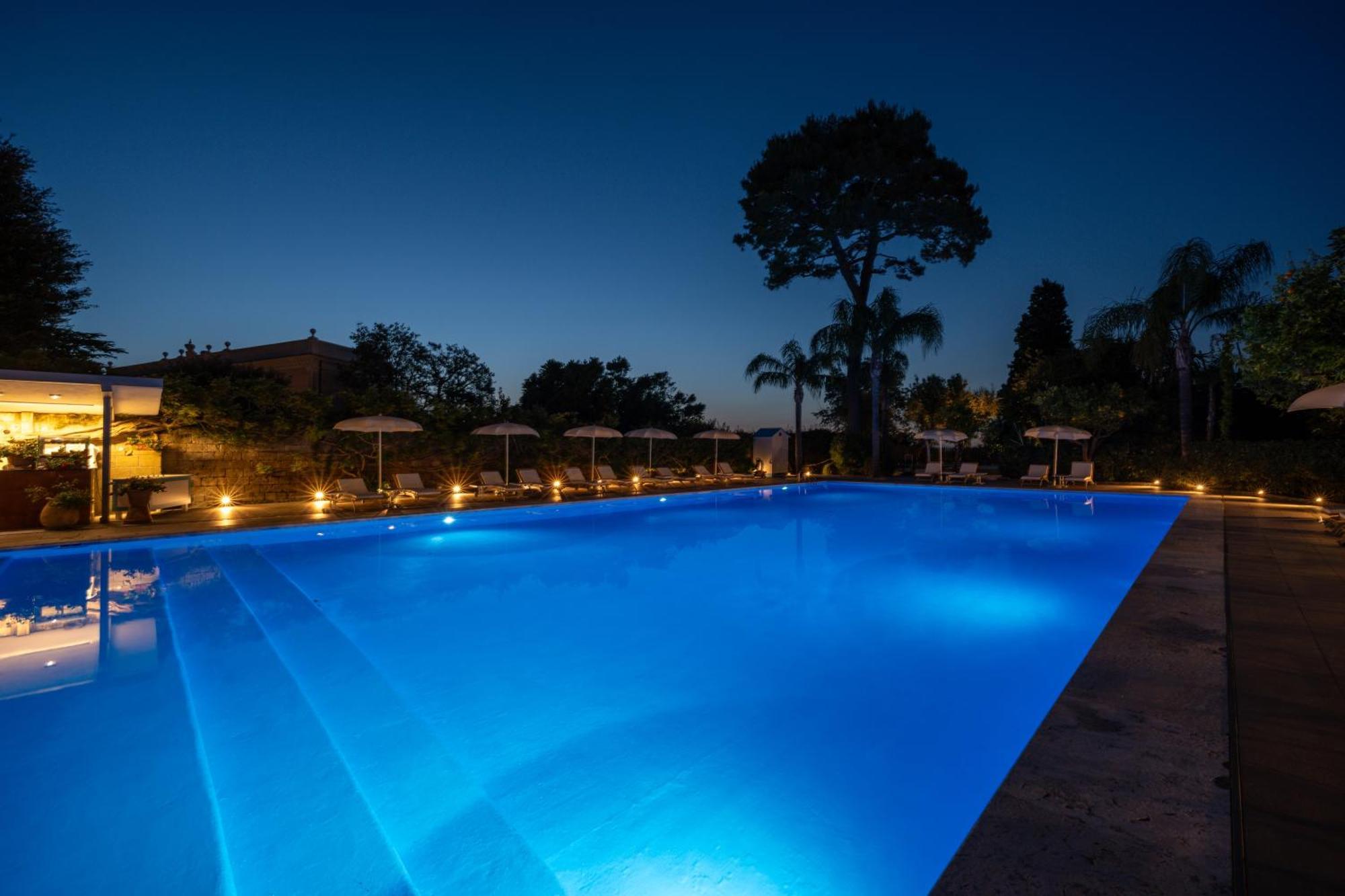 Grand Cocumella Hotel 5*