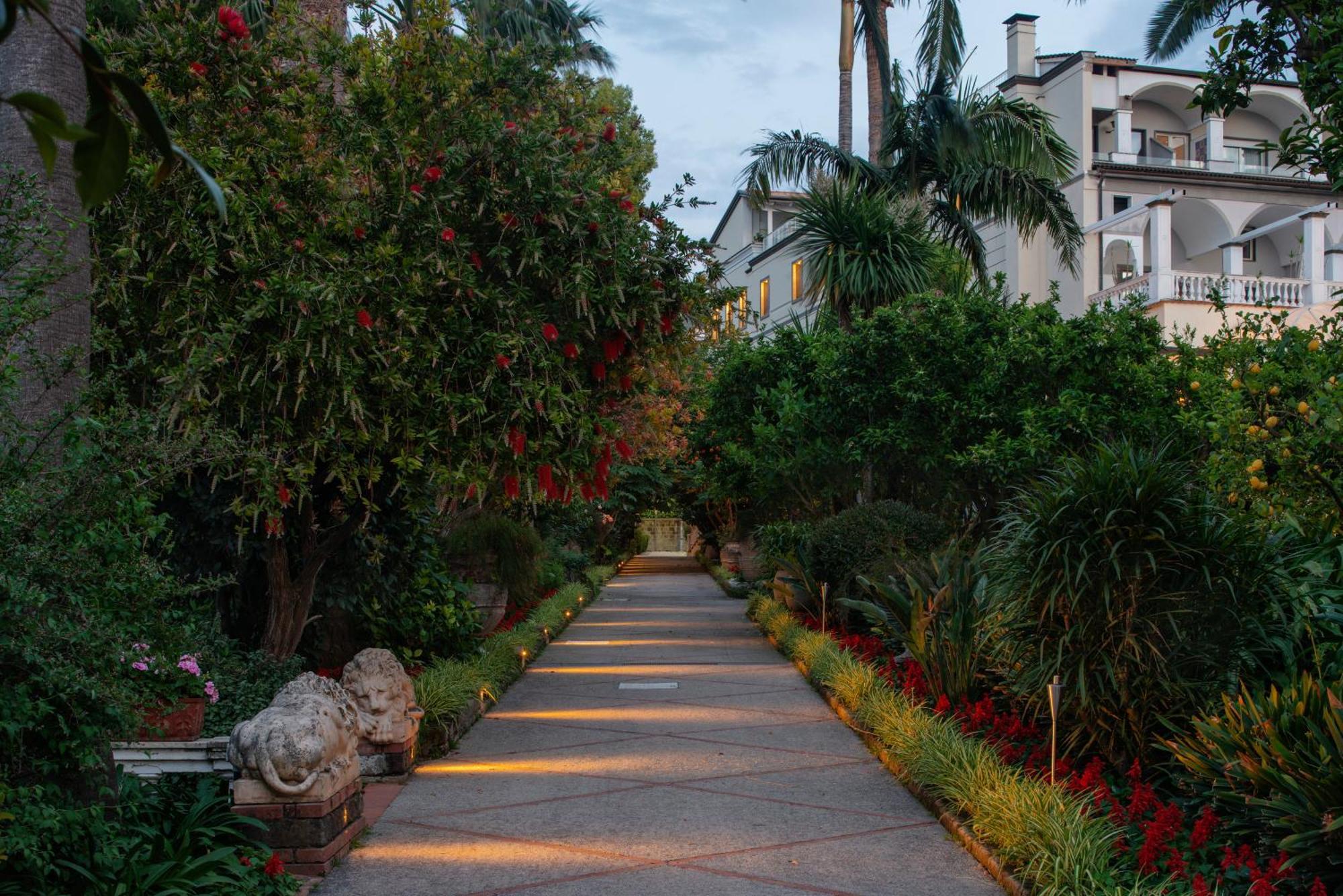 Hotel Grand Cocumella